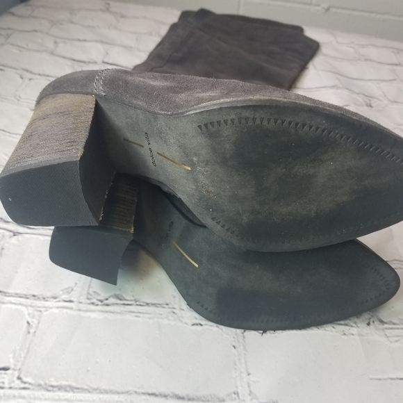 Dolce Vita otk gray suede boots - Picture 4 of 10